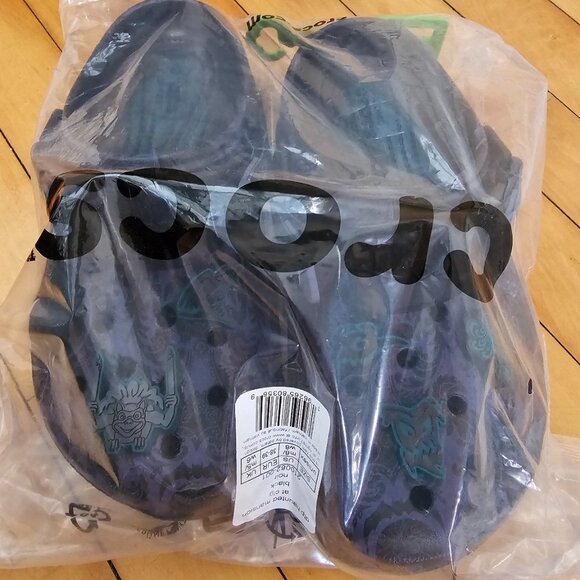 Disney Haunted Mansion Crocs M6/W8 – NWT - Picture 2 of 3